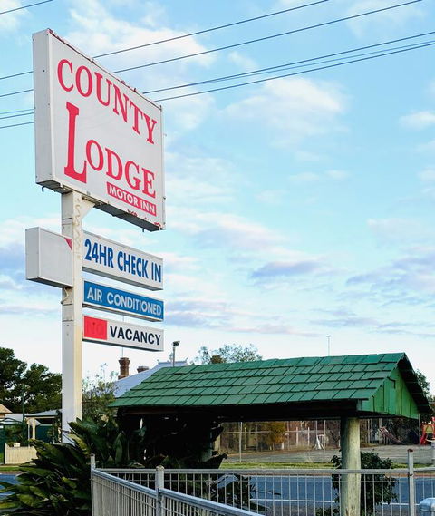 County Lodge Motor Inn - Accommodation Kalgoorlie 3