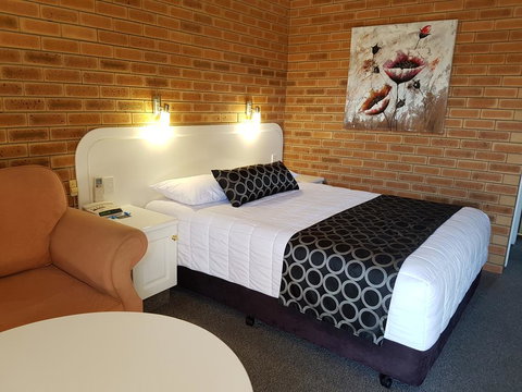 Cousins Motor Inn - Accommodation Kalgoorlie 3