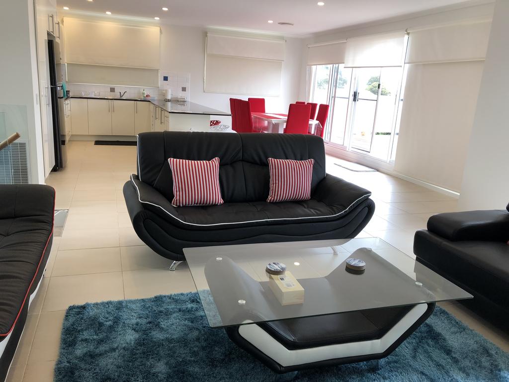 Cowes VIC Accommodation Kalgoorlie