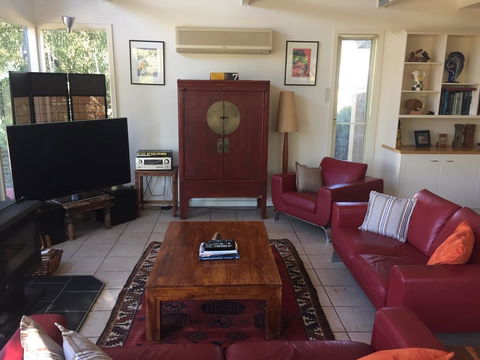 Cullen House - Accommodation Kalgoorlie 3