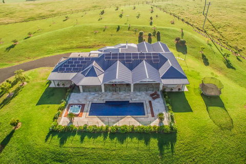 Cullengetty Estate - Accommodation Kalgoorlie 0