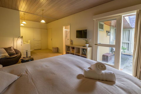 Cygnet, Studio On Sturt - Accommodation Kalgoorlie 0