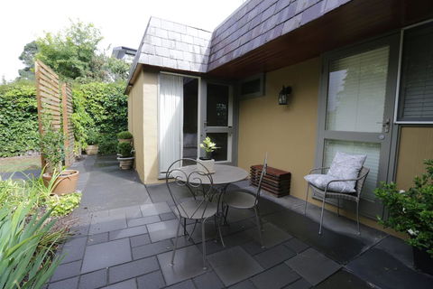 Cygnet, Studio On Sturt - Accommodation Kalgoorlie 1