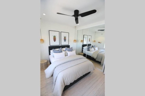 D'Luxe Designer Den Bondi-Ocean View Apartment - Accommodation Kalgoorlie 2