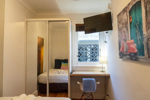 Delightful 3 Bedroom Apartment Near Chapel Street In St Kilda - Accommodation Kalgoorlie 3
