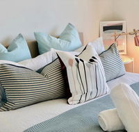 Deluxe and Brand New Lakeside Apartment - Accommodation Kalgoorlie