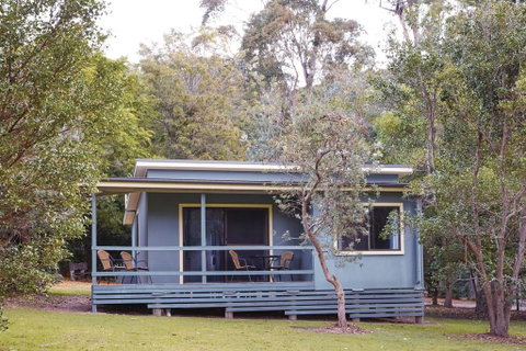 Depot Beach Cabins - Accommodation Kalgoorlie 2