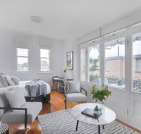 Designer styled studio in the heart of trendy Glebe - Accommodation Kalgoorlie