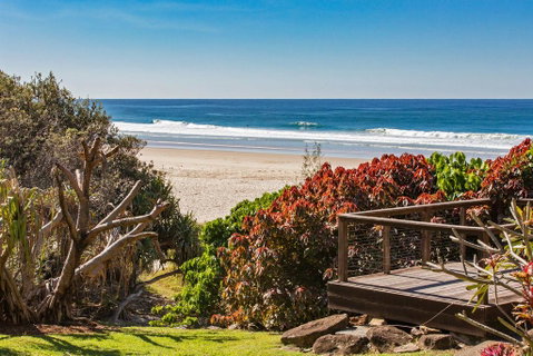 DIRECT BEACH ACCESS - 3 BED APART - CABARITA BEACH - Accommodation Kalgoorlie 0