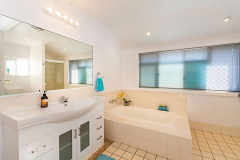 Dog Lovers Retreat - Accommodation Kalgoorlie 3