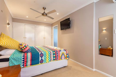Dog Lovers Retreat - Accommodation Kalgoorlie 2