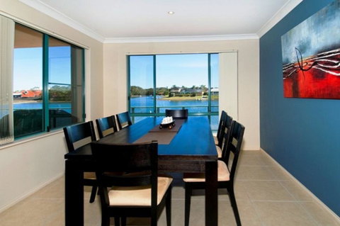 Dolphins 2 7 Commodore Crescent - Accommodation Kalgoorlie 3