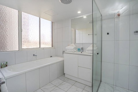 Dorchester On The Beach - Accommodation Kalgoorlie 2