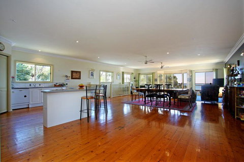 Dromana Dreaming - Accommodation Kalgoorlie 1