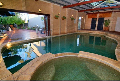 Dunsborough Deluxe Retreat - Accommodation Kalgoorlie 1