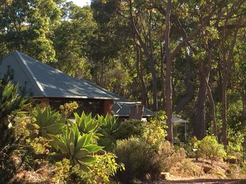 Dunsborough Ridge Retreat - Accommodation Kalgoorlie 0