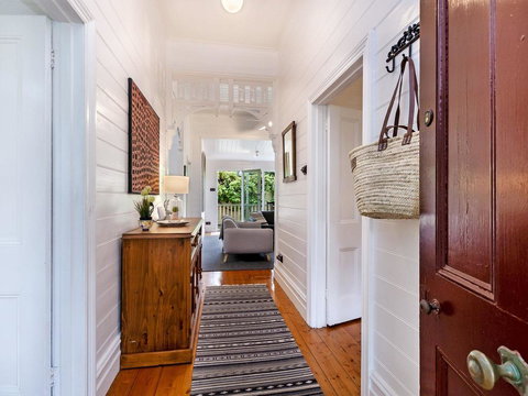 EAMONT ON SACKVILLE - Accommodation Kalgoorlie 0