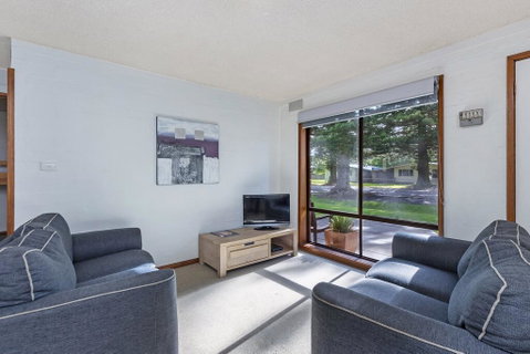 Eastern Beach Units #2 - Accommodation Kalgoorlie 3