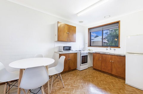 Eastern Beach Units #4 - Accommodation Kalgoorlie 3