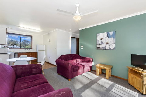 Eastern Beach Units #4 - Accommodation Kalgoorlie 2