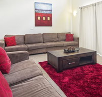 Eclipse 5- Spacious Townhouse - Accommodation Kalgoorlie