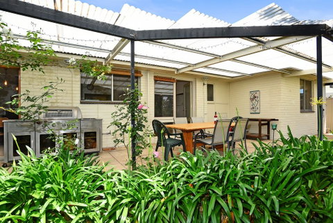 Eden On Eden - Accommodation Kalgoorlie 1