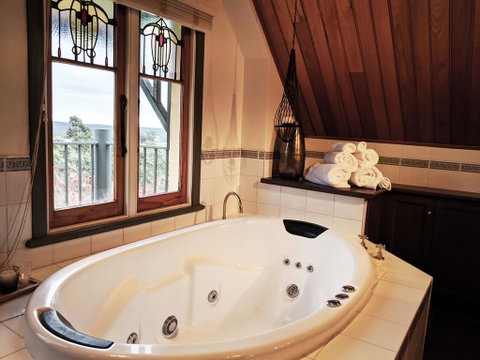 El Camino Country Cottage With Terrace And Stunning Views - Accommodation Kalgoorlie 2