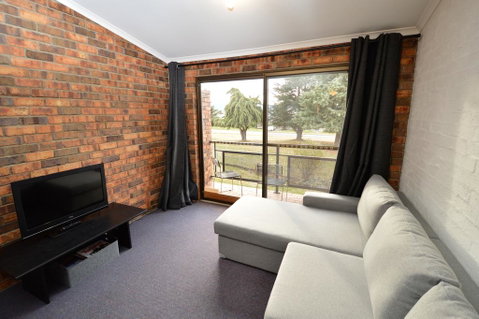 Ellswood 11 - Accommodation Kalgoorlie 1