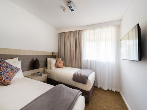 Emu Walk Apartments - Accommodation Kalgoorlie 2