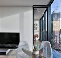 EQ TOWER Melbourne CBD APT - Accommodation Kalgoorlie