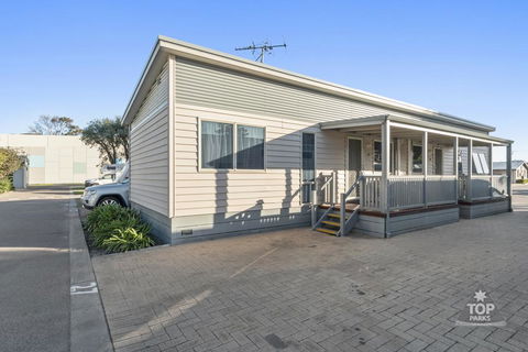 Esperance Bay Holiday Park - Accommodation Kalgoorlie 0