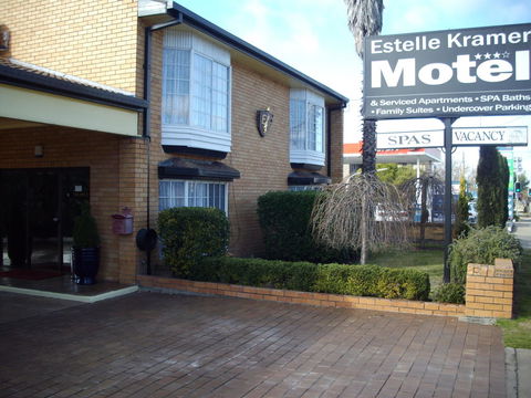 Estelle Kramer Motel - Accommodation Kalgoorlie 1