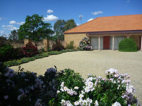 Fairways Bed & Breakfast At Jerilderie - Accommodation Kalgoorlie 0
