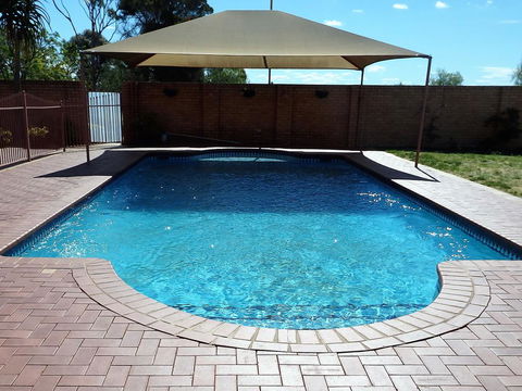 Fairways Bed & Breakfast At Jerilderie - Accommodation Kalgoorlie 2