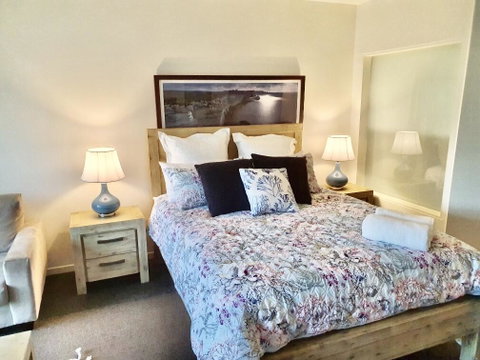 FAMILY ISLAND GETAWAY - BEACHFRONT APARTMENT - Accommodation Kalgoorlie 1