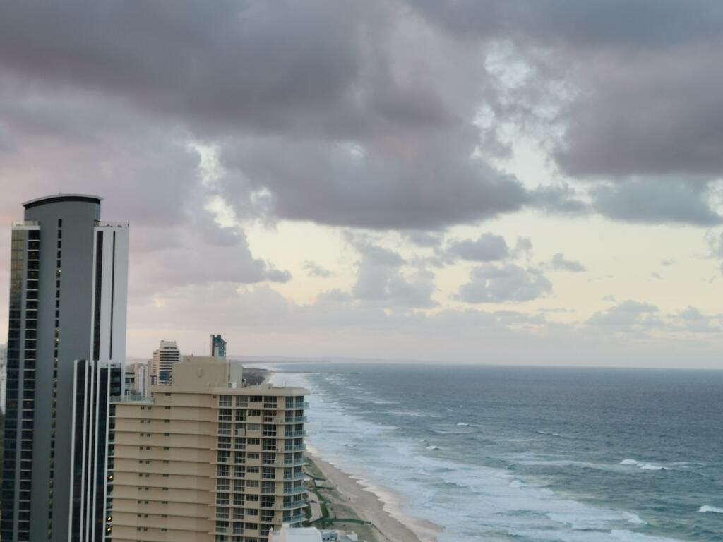 Surfers Paradise QLD Accommodation Kalgoorlie