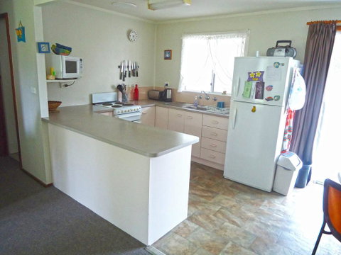 Frangipani Cottage @ Callala Beach - Accommodation Kalgoorlie 2