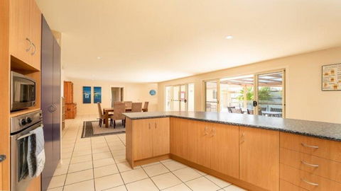 Frangipani Hideaway - Accommodation Kalgoorlie 1