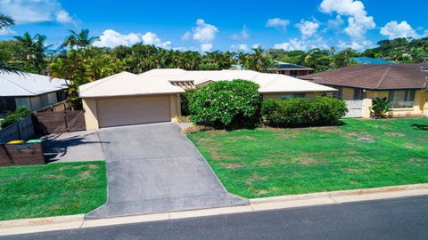 Frangipani Hideaway - Accommodation Kalgoorlie 0