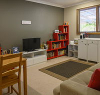 Friends at McLaren Vale - Accommodation Kalgoorlie