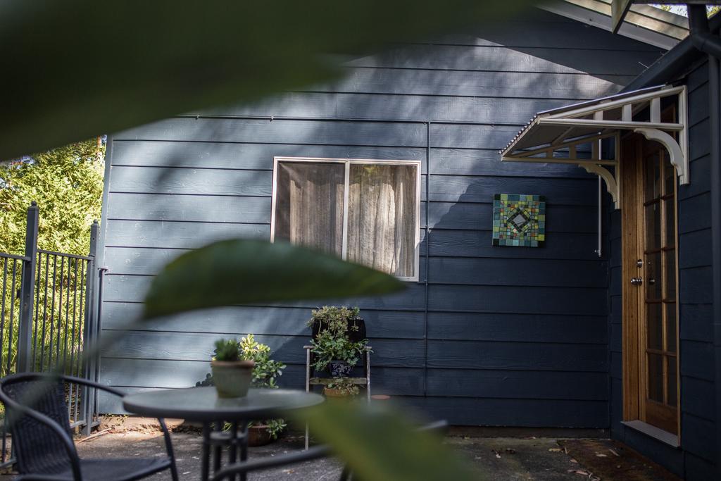 Erina NSW Accommodation Kalgoorlie