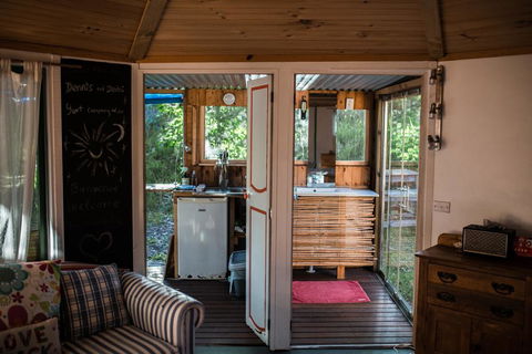 Funky Yurt On Acreage - Accommodation Kalgoorlie 2