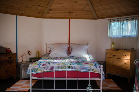 Funky Yurt On Acreage - Accommodation Kalgoorlie 0