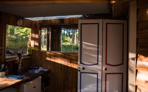 Funky Yurt On Acreage - Accommodation Kalgoorlie 1