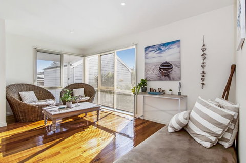 GDay Beach House - Accommodation Kalgoorlie 1