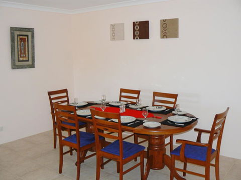 Geraldton Luxury Vacation Home - Accommodation Kalgoorlie 3