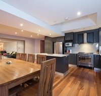Gippsland Twelve-Spacious and Central with off street parking - Accommodation Kalgoorlie