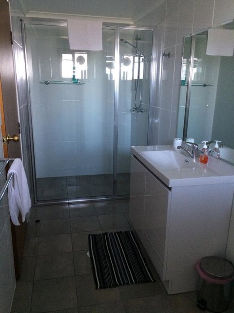 Glengarry 1 - Accommodation Kalgoorlie 3