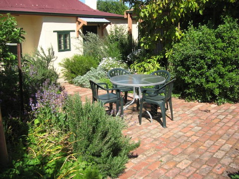 Goat Square Cottages - Accommodation Kalgoorlie 3
