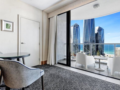 Gold Tower 17th Level Private Hotel Suite - Accommodation Kalgoorlie 0